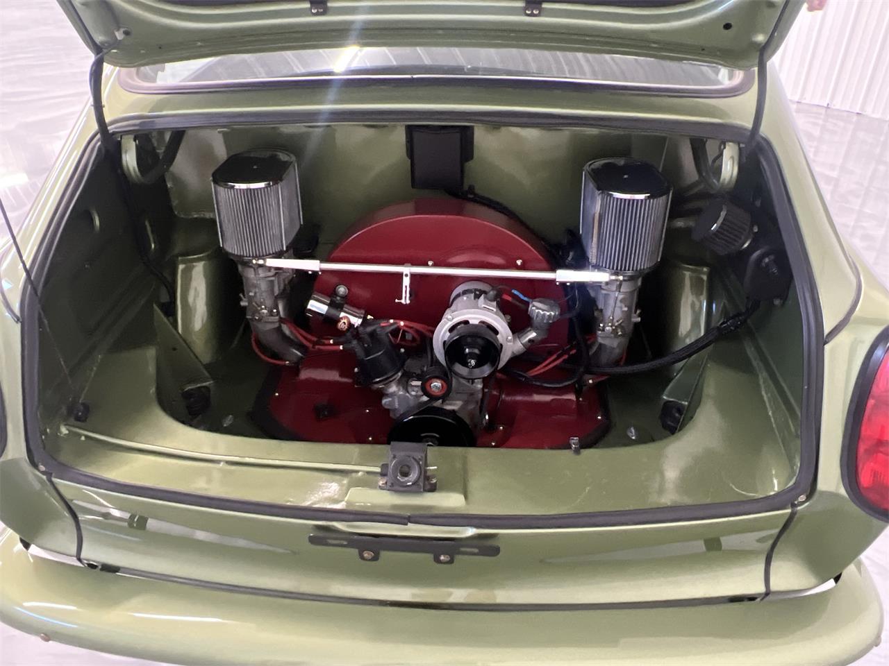 Volkswagen-Type-3-1969-Green-Black-7