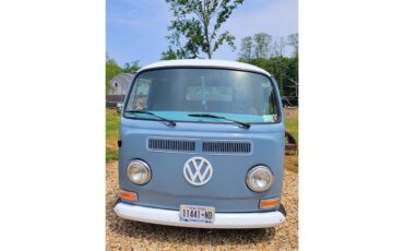 Volkswagen-Van-1972-blue-and-white-Black-5