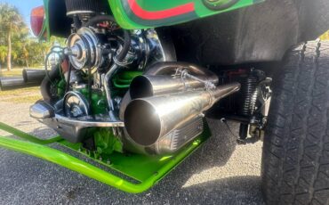 Volkswagen-beetle-1965-green-12