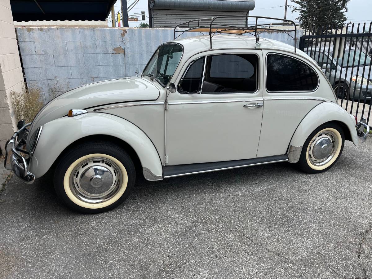 Volkswagen-beetle-1966-4