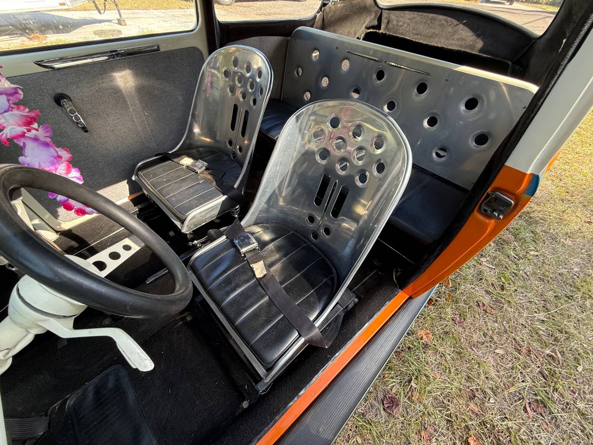 Volkswagen-beetle-1966-orange-3