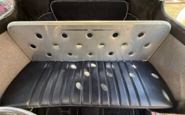 Volkswagen-beetle-1966-orange-4