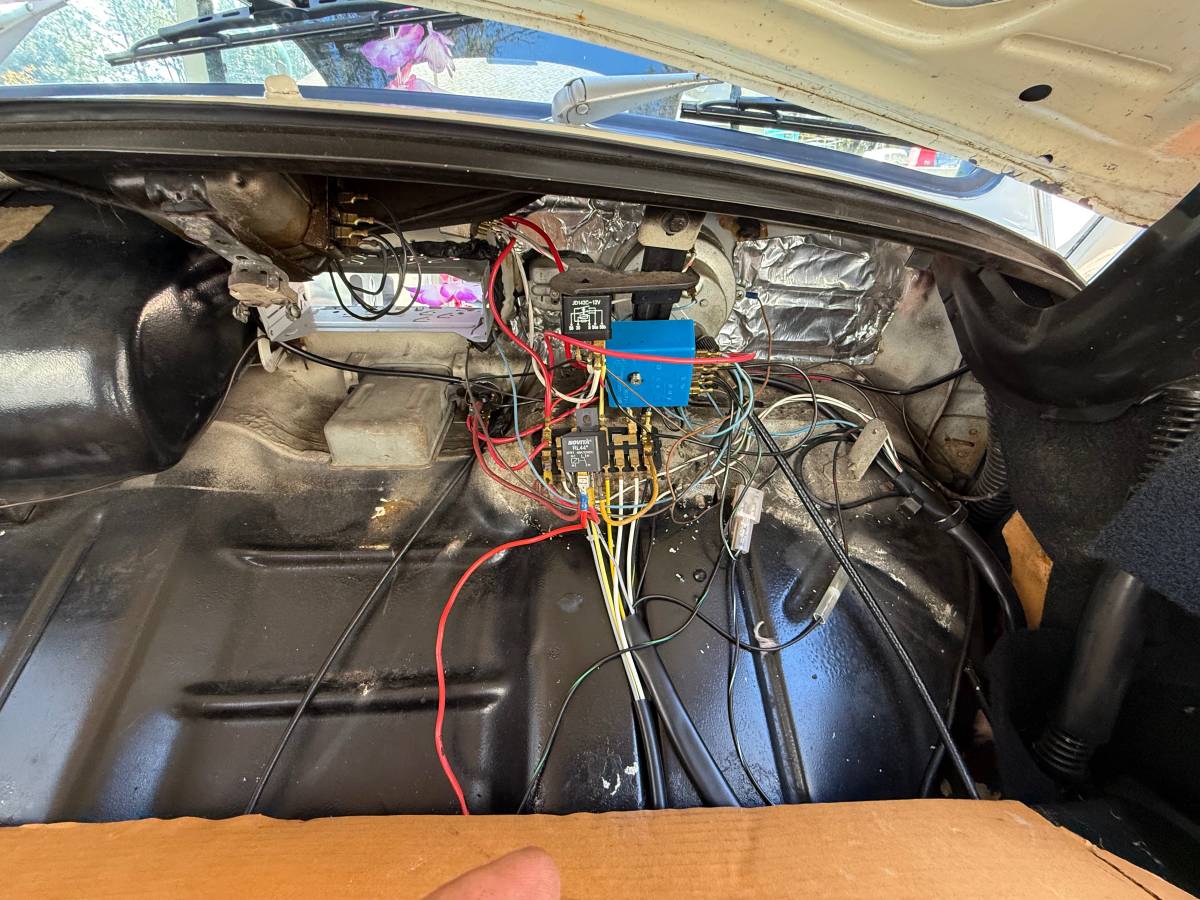 Volkswagen-beetle-1966-orange-6