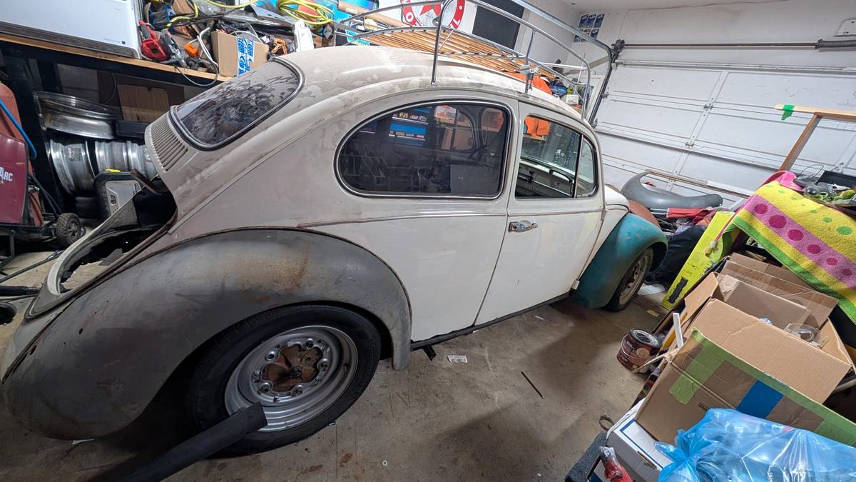 Volkswagen-beetle-1967-white-3