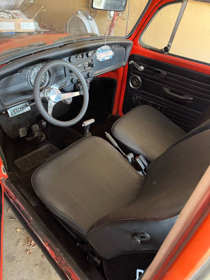 Volkswagen-beetle-1970-orange-1