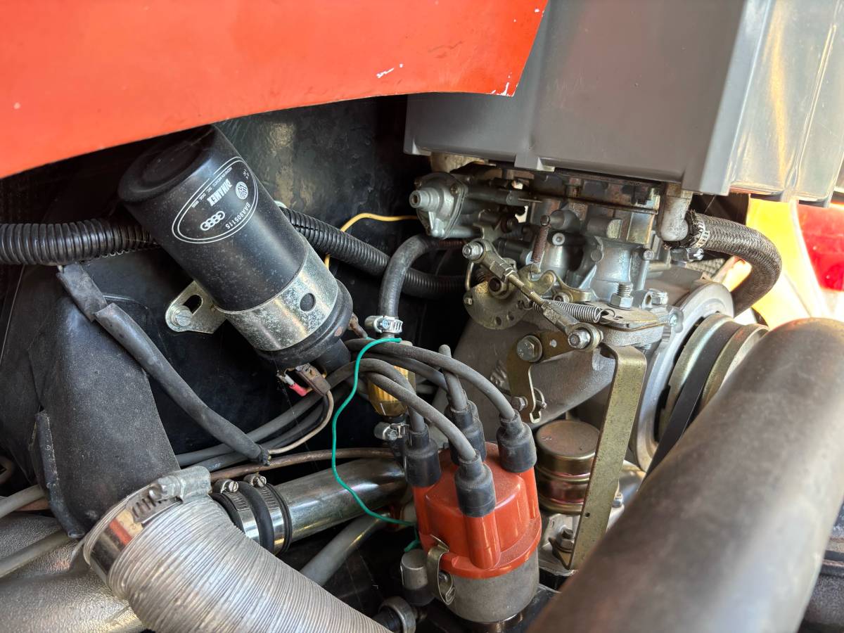 Volkswagen-beetle-1970-orange-2