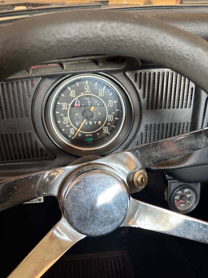 Volkswagen-beetle-1970-orange-4