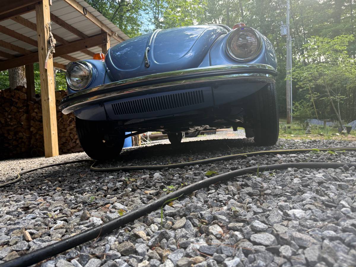 Volkswagen-beetle-1971-blue-2