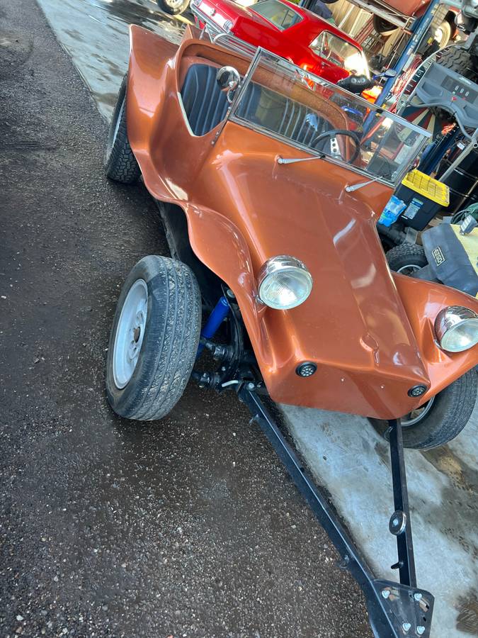Volkswagen-beetle-1971-brown-3