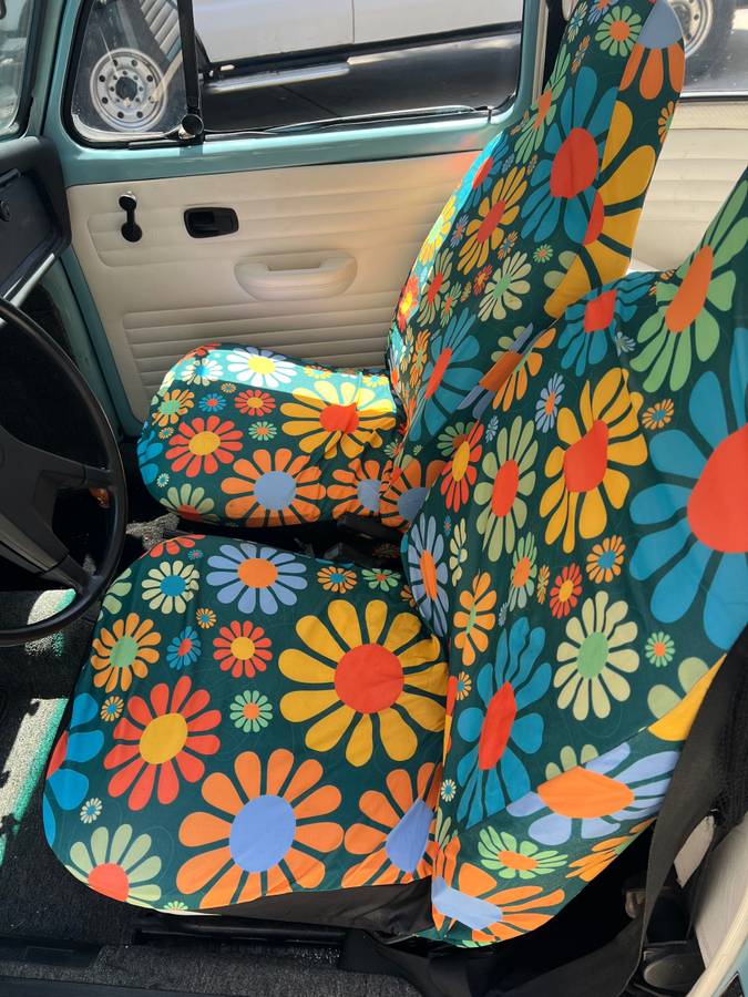 Volkswagen-beetle-1972-blue-1