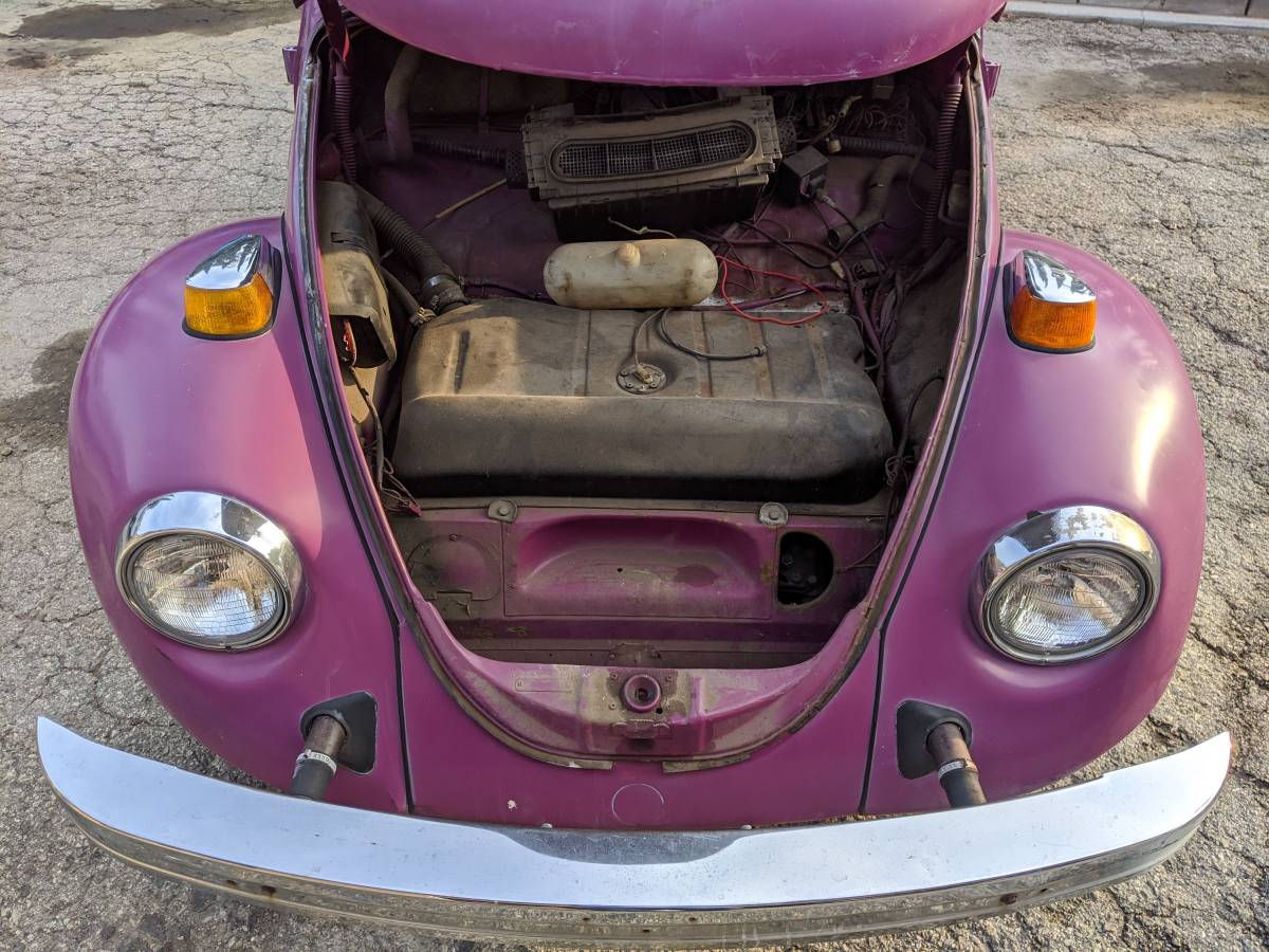 Volkswagen-beetle-1976-purple-2