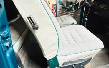 Volkswagen-beetle-convertible-1973-blue-13