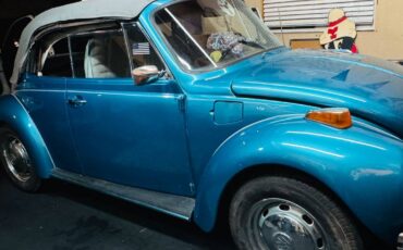 Volkswagen-beetle-convertible-1973-blue-18