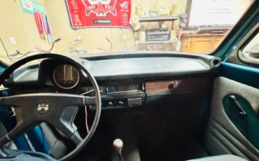 Volkswagen-beetle-convertible-1973-blue-7