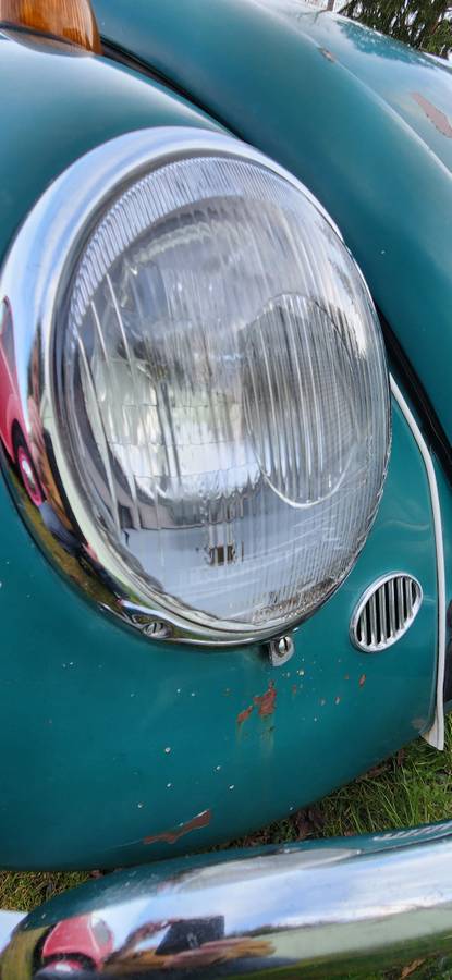 Volkswagen-bug-1965-green-17