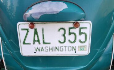 Volkswagen-bug-1965-green-21