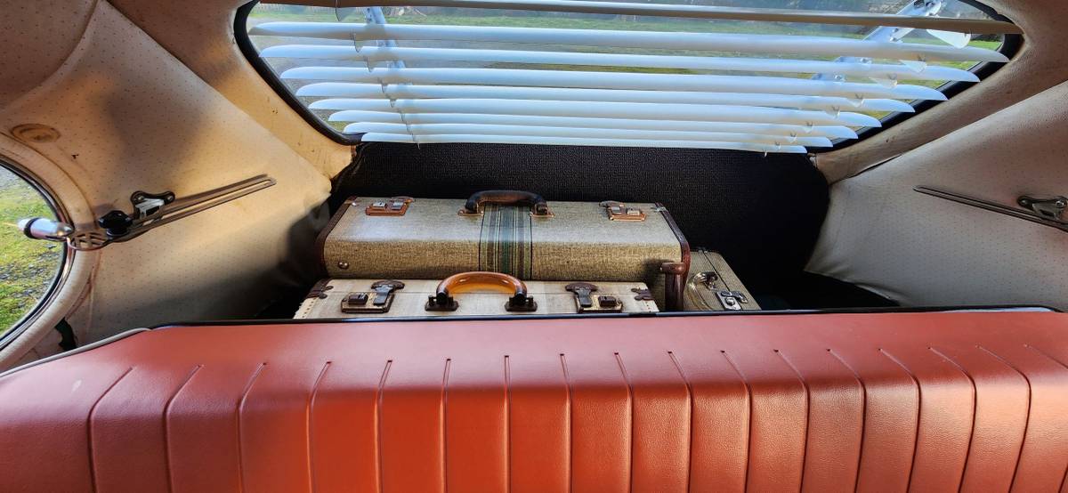 Volkswagen-bug-1965-green-22