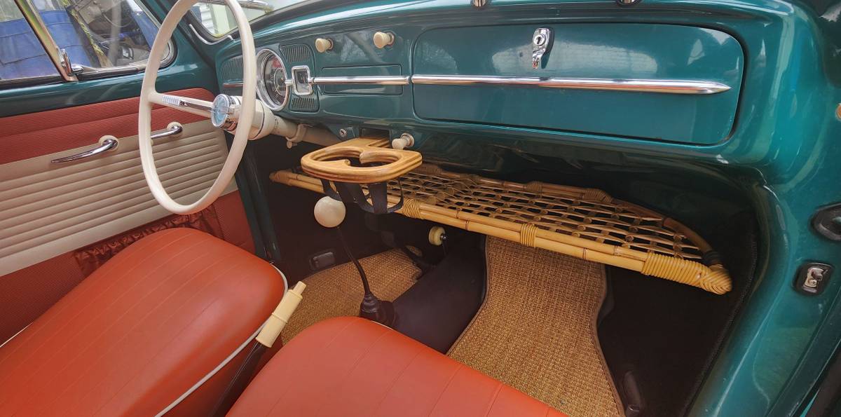 Volkswagen-bug-1965-green-6