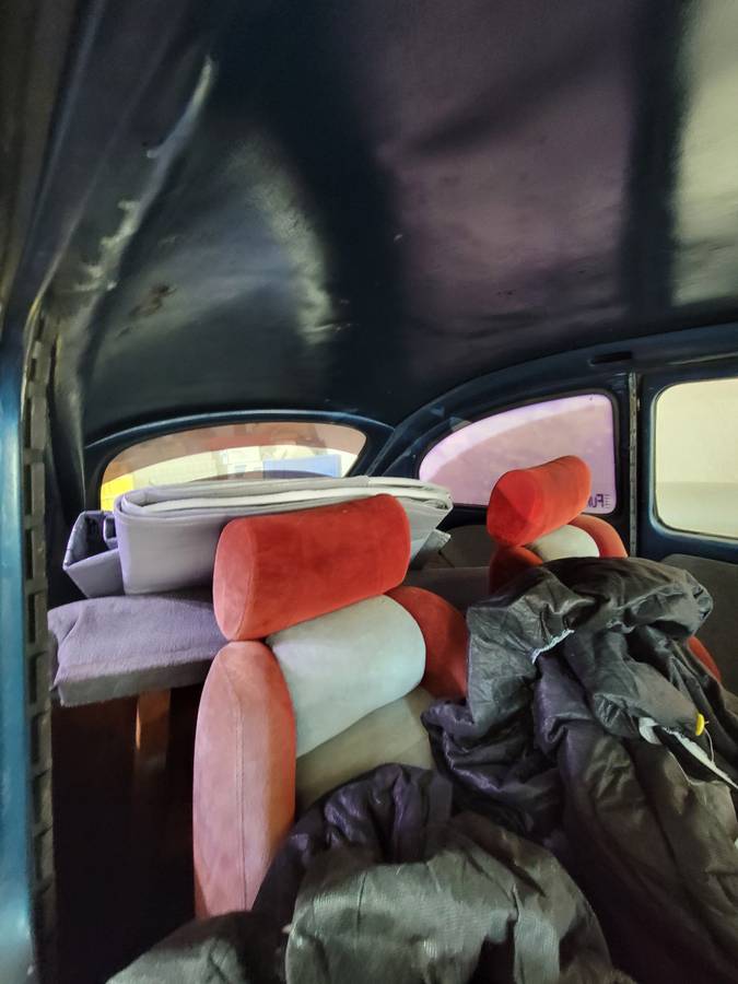 Volkswagen-bug-1966-grey-3