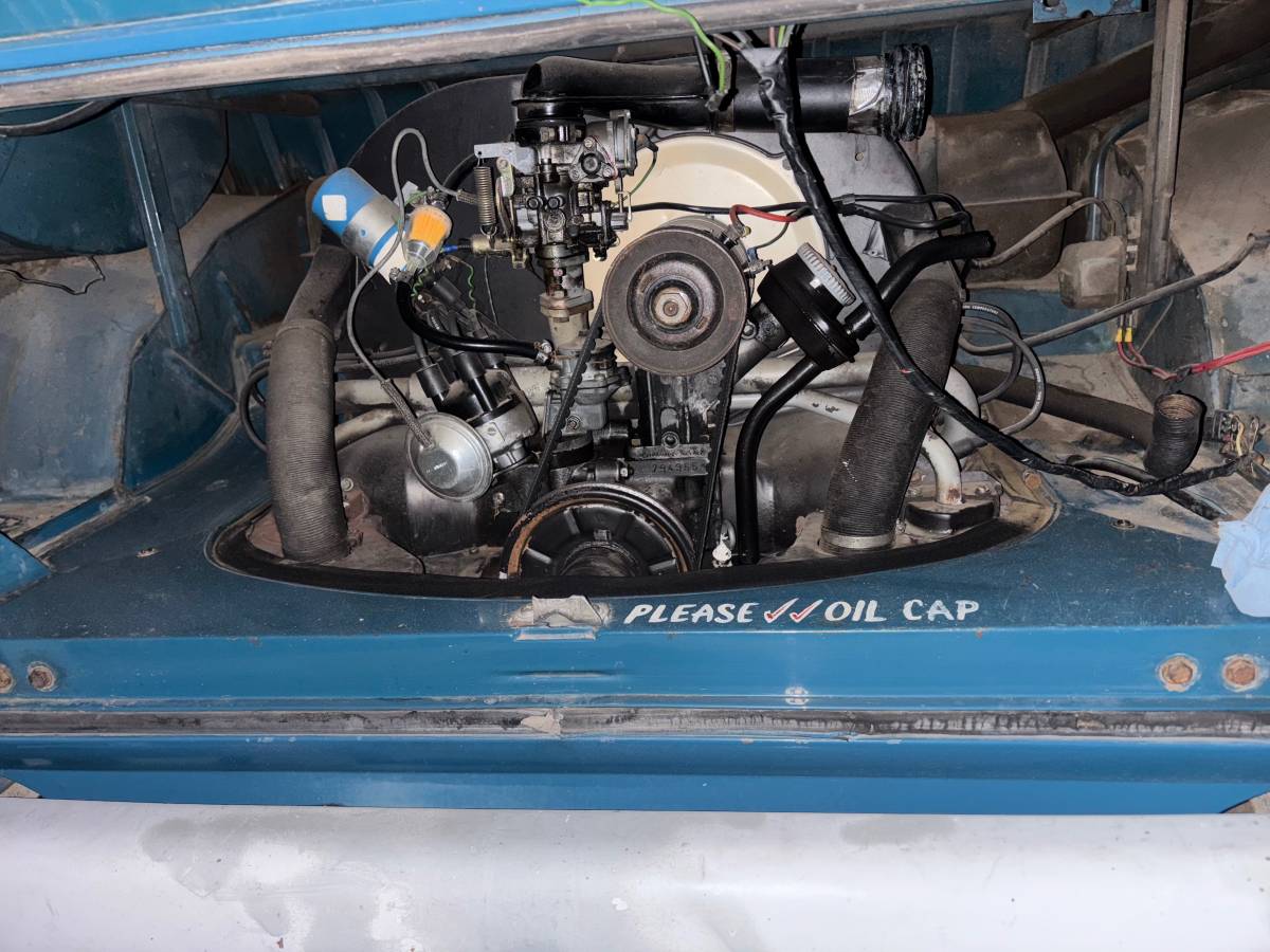 Volkswagen-bus-1967-blue-19