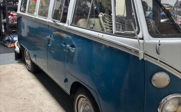 Volkswagen-bus-1967-blue