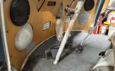 Volkswagen-bus-1967-blue-8