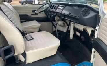 Volkswagen-bus-1976-blue-12