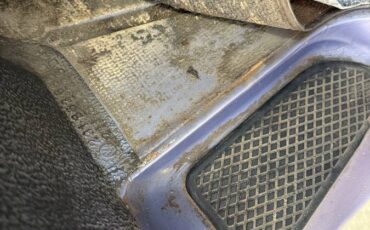 Volkswagen-bus-westfalia-1979-purple-15