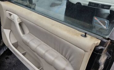 Volkswagen-cabrio-1995-black-12