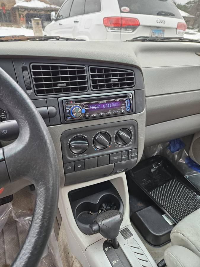 Volkswagen-cabrio-1995-black-7