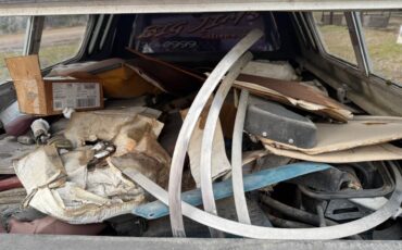 Volkswagen-caddy-1981-black-5