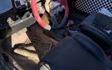 Volkswagen-caddy-1981-black-6