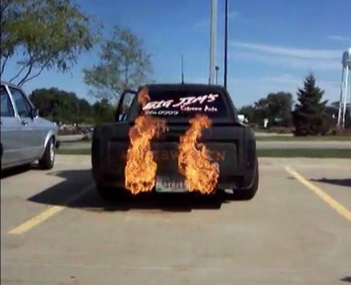 Volkswagen-caddy-1981-black