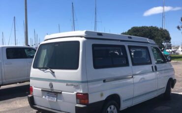 Volkswagen-eurovan-panel-van-1995-white-8