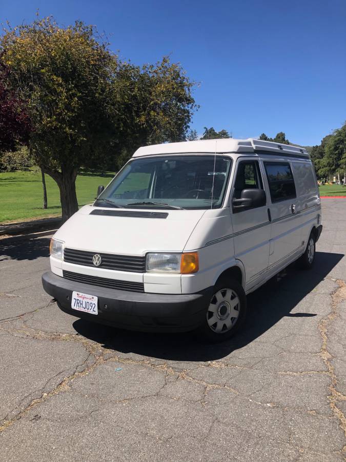 Volkswagen-eurovan-panel-van-1995-white