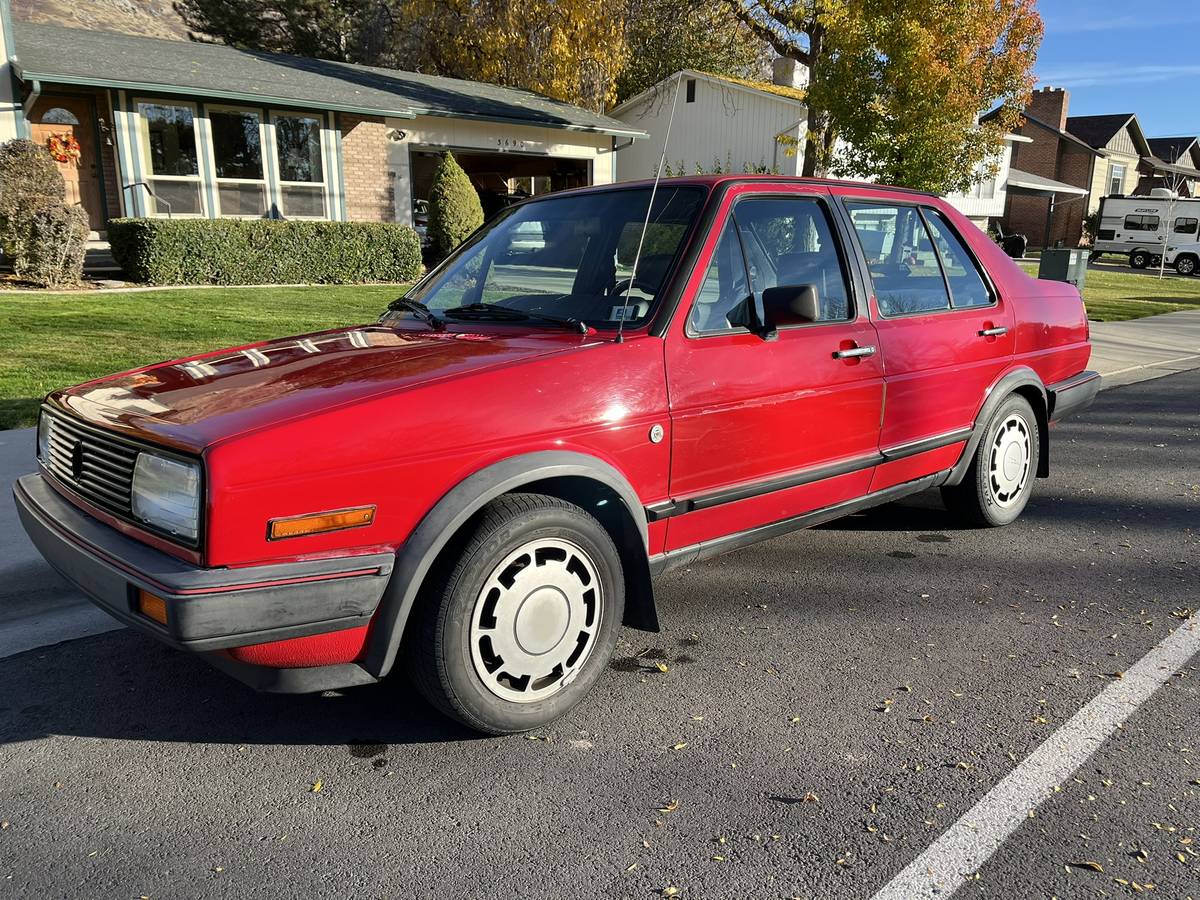 Volkswagen-jetta-1986-red-13