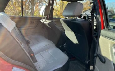 Volkswagen-jetta-1986-red-4