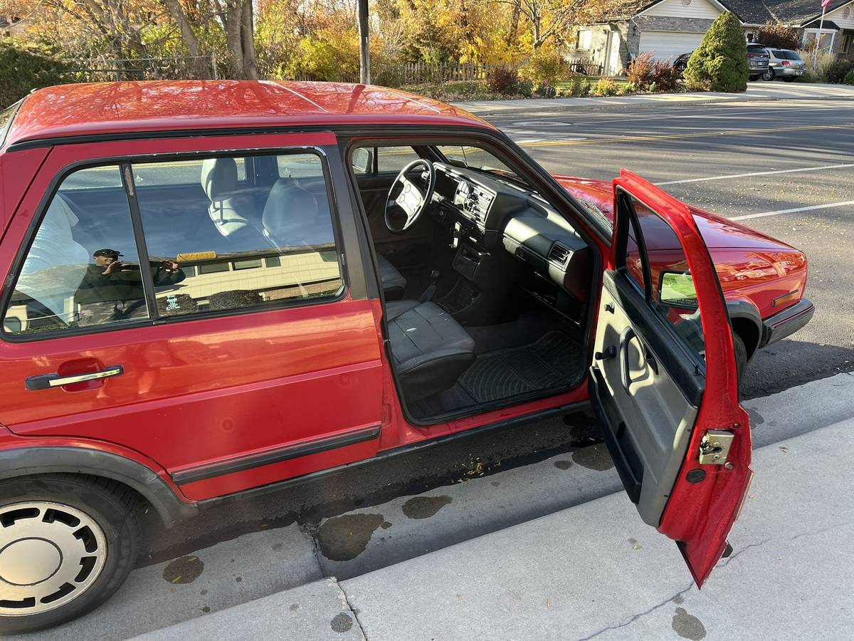 Volkswagen-jetta-1986-red-5