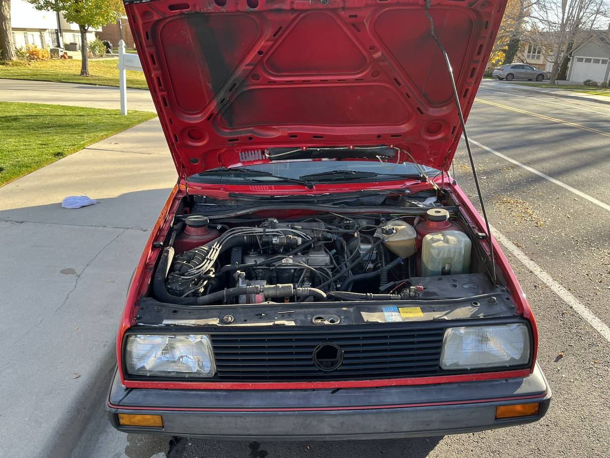 Volkswagen-jetta-1986-red-7