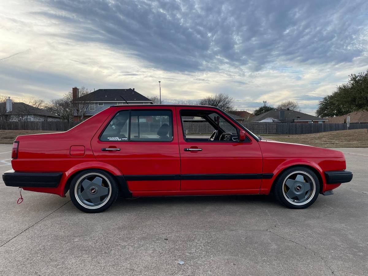 Volkswagen-jetta-1991-red-14