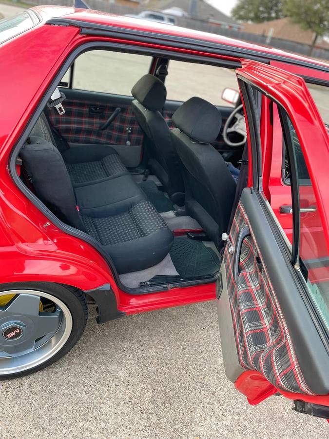 Volkswagen-jetta-1991-red-18