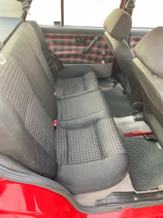 Volkswagen-jetta-1991-red-19