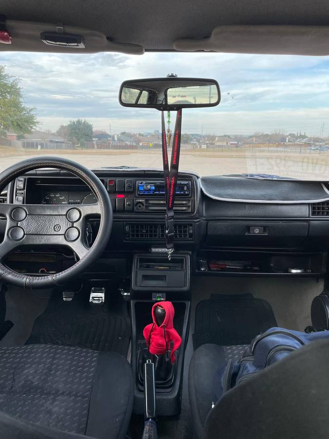 Volkswagen-jetta-1991-red-20