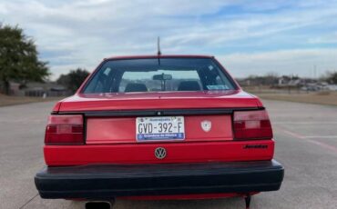 Volkswagen-jetta-1991-red