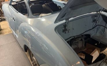 Volkswagen-karmann-ghia-1969-2