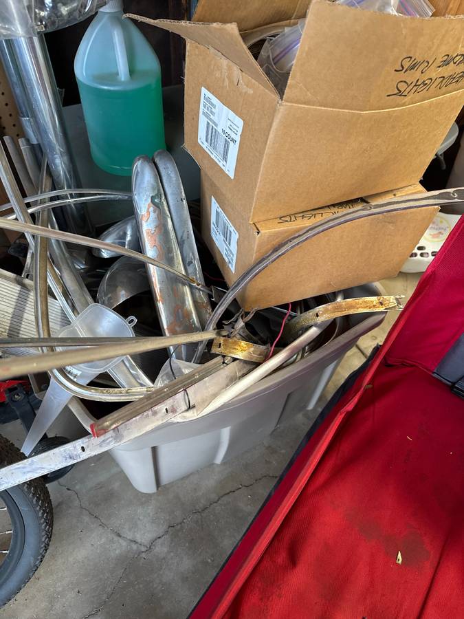 Volkswagen-karmann-ghia-1969-9