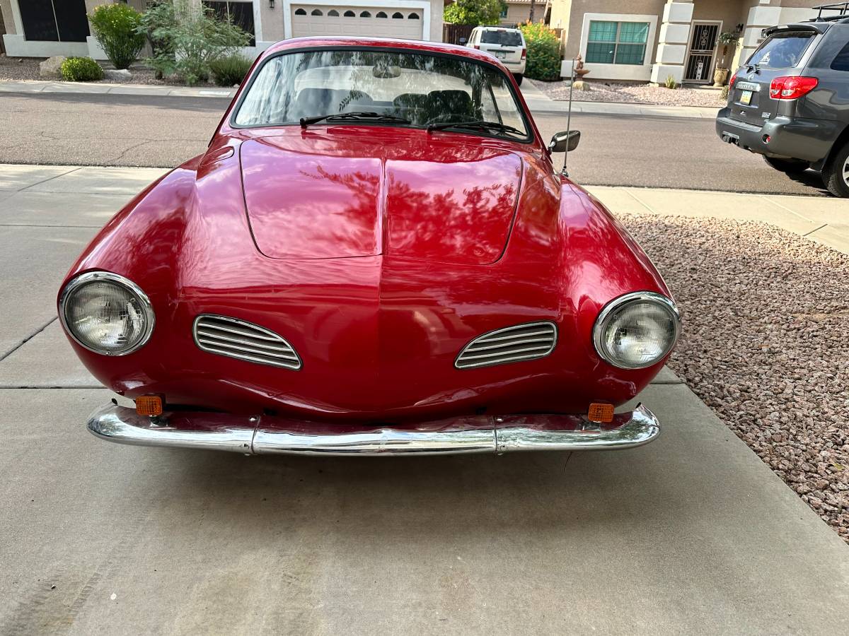 Volkswagen-karmann-ghia-1970-red-4