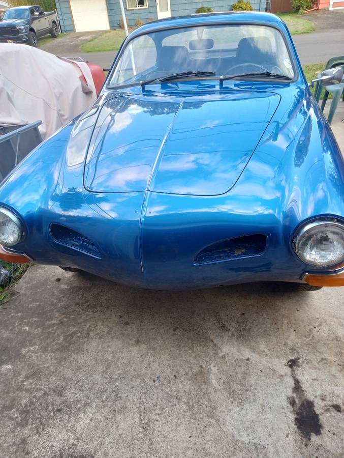 Volkswagen-karmann-ghia-1973-blue-2