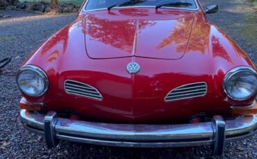 Volkswagen-karmann-ghia-1974-red
