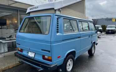 Volkswagen-kombi-camper-1981-blue-3